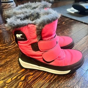 Hot pink furry winter Sorel boots